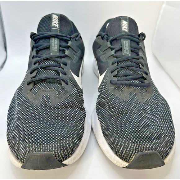Nike Downshifter 9 Shoes Men's 12 Black White Swoosh Anthracite Trainers Sport - Picture 2 of 7